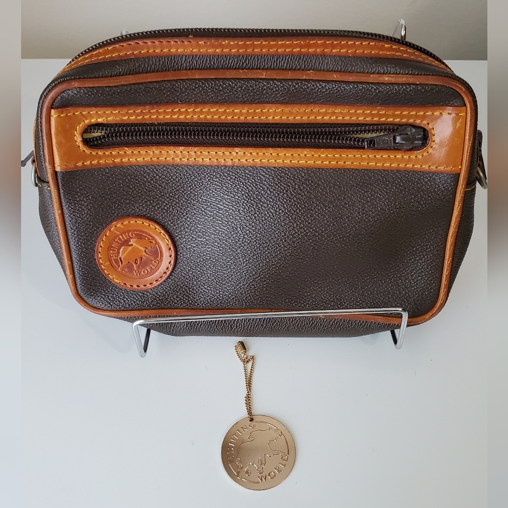 Hunting World Crossbody